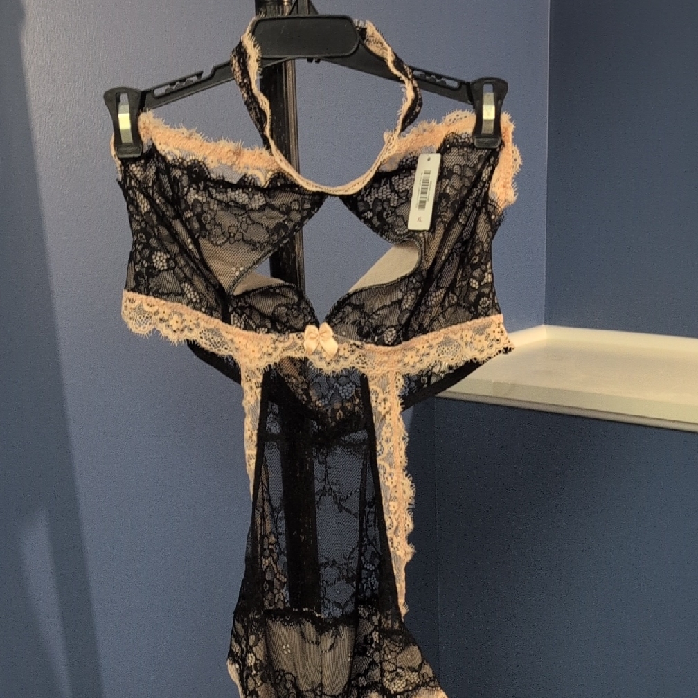 Adore Me Black And Cream Lace Chemise